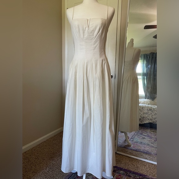 Reformation Kye Midi dress in white - Picture 5 of 13